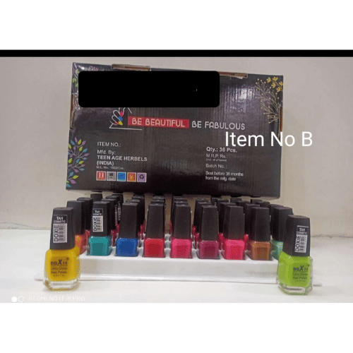 HUDA Beauty Nail Art Kit